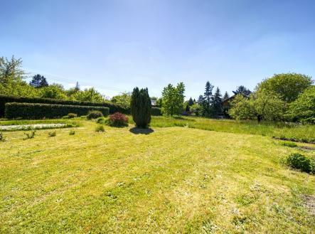 Prodej pozemku pro bydlení, 1 100 m²