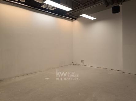 Pronájem obchodní prostory, 36 m²