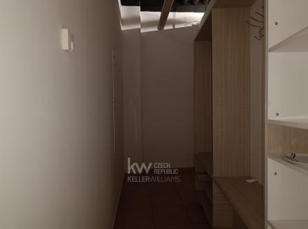 Pronájem obchodní prostor, 55 m²