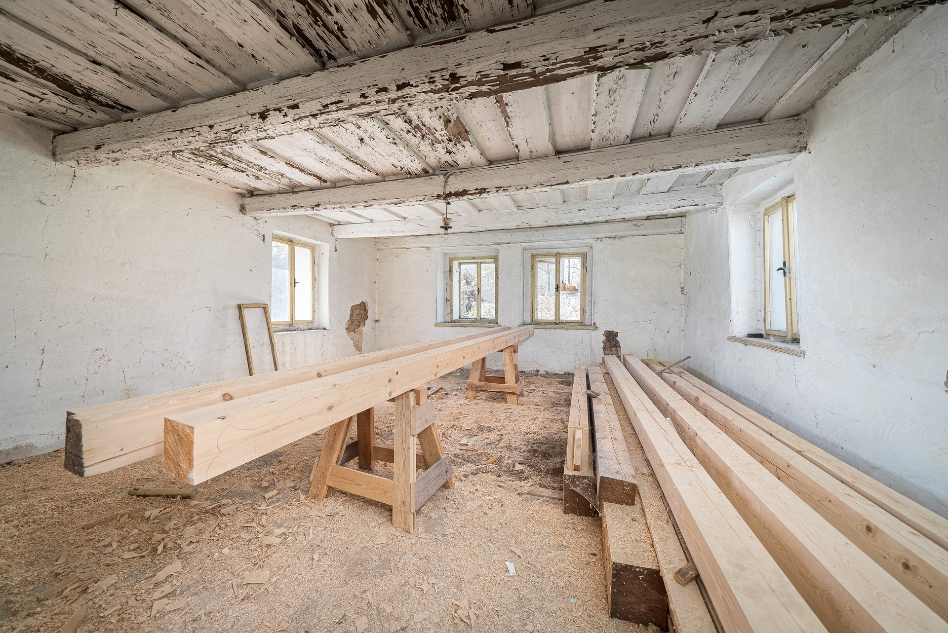 Prodej domu s historickým duchem v srdci Chotouně, okr. Kolín