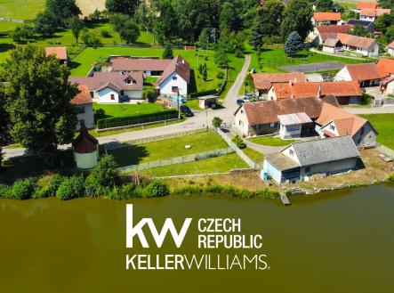 Pronájem - zemědělský objekt, 1 192 m²
