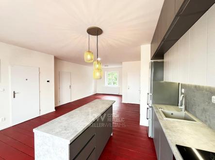 Pronájem bytu, 2+kk, 81 m²