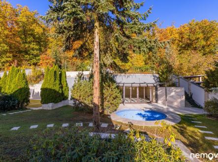 Prodej domu/vily, 1 277 m²