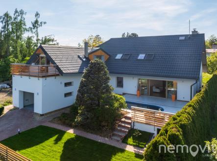 Prodej - dům/vila, 285 m²