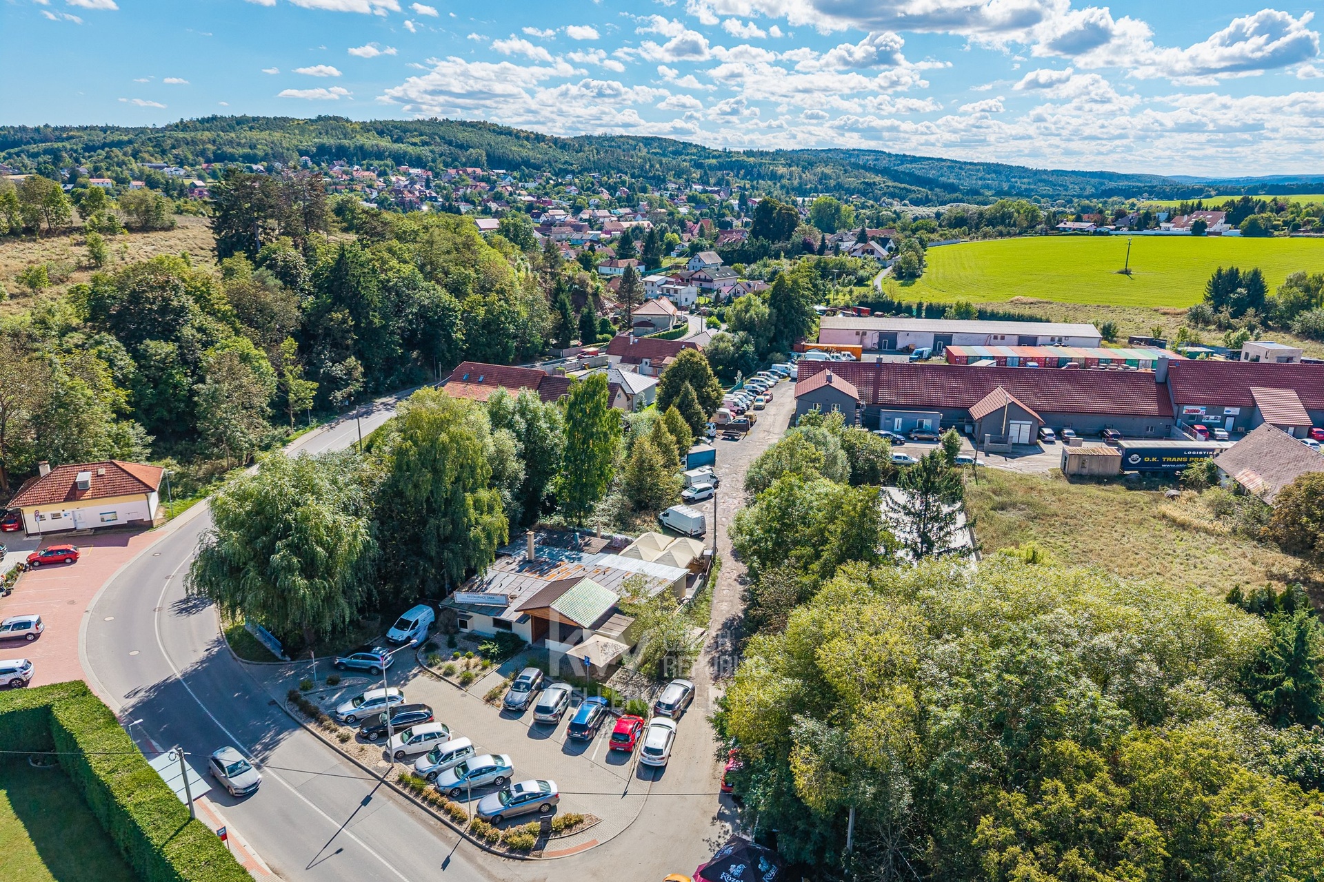 restaurace Psáry-Dolní Jirčany-pozemek k občanskému užití (1)