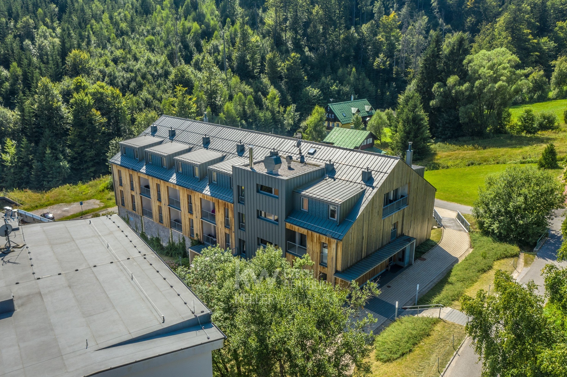 Apartmán 2+kk 53 m² s garážovým stáním 100 m od lanovky Janské Lázně - Černá hora