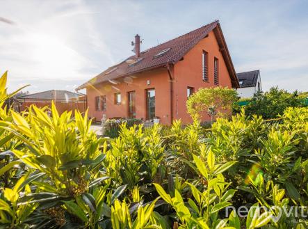 Prodej - dům/vila, 162 m²