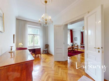 Pronájem bytu, 3+1, 125 m²