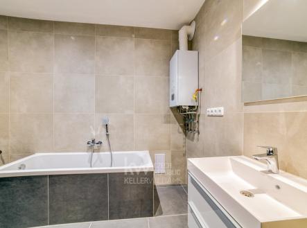 Pronájem bytu, 3+kk, 72 m²