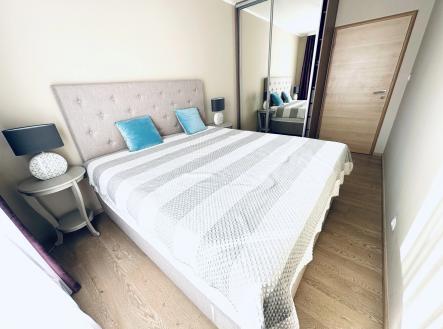 Pronájem bytu, 2+kk, 47 m²