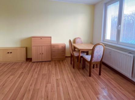 Pronájem bytu, 1+1, 35 m²