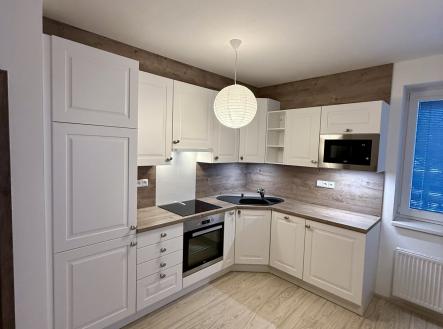 Pronájem bytu, 2+kk, 74 m²