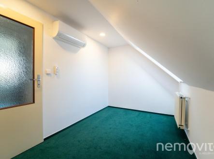 Pronájem kanceláře, 11 m²