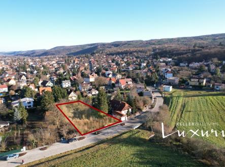 Prodej pozemku pro bydlení, 1 180 m²