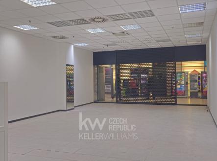 Pronájem obchodní prostor, 90 m²