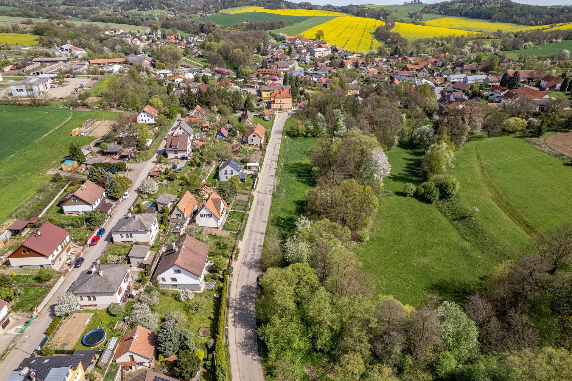Prodej pozemku pro bydlení, 781 m² - Petroupim, okr. Benešov