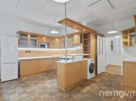 Pronájem bytu, 2+1, 73 m²