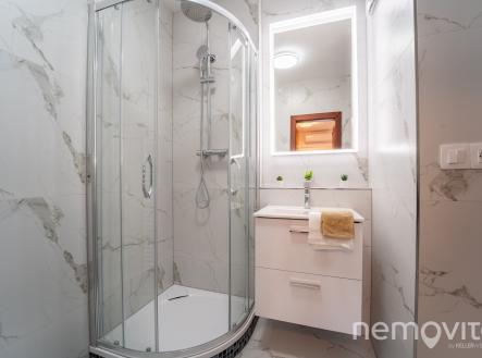 Pronájem bytu, 3+kk, 72 m²