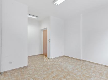 Pronájem komerčního objektu, jiný, 88 m²