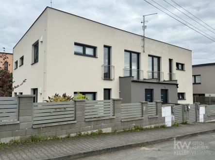 Pronájem bytu, 2+kk, 55 m²