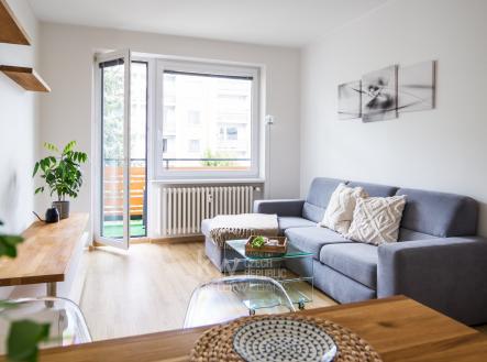 Pronájem bytu, 3+1, 77 m²