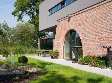 Pronájem kanceláře, 54 m²