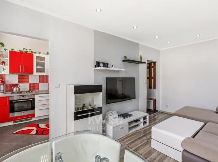 Prodej bytu, 2+1, 49 m²