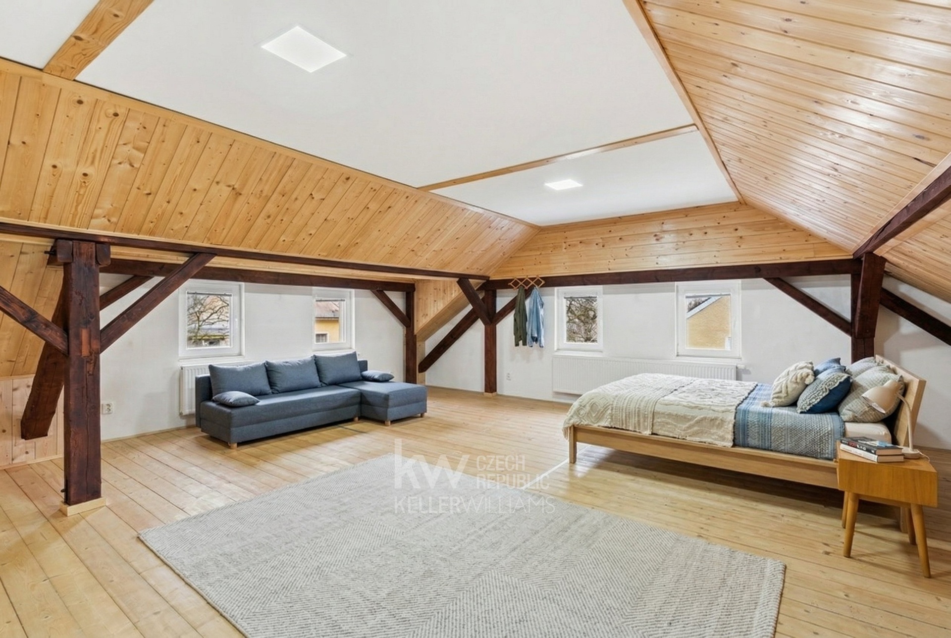 hf_20260401_194025_036d64ec-c883-410e-898a-da9679314bdc