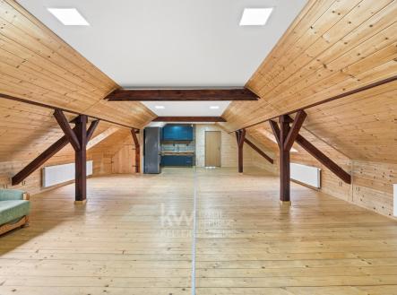 Prodej obchodní prostor, 420 m²