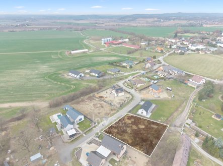 Prodej stavebního pozemku 1 257 m², Obruby