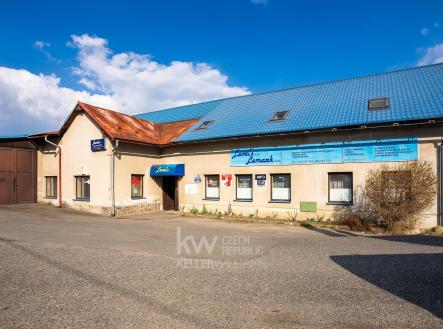 Prodej obchodní prostor, 688 m²