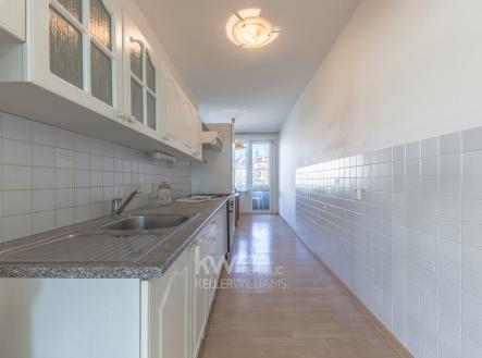 byt-evropska-lucie-tumova-realitni-makler-prodej-h