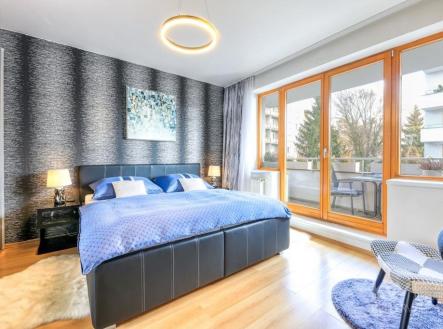 Pronájem bytu, 2+kk, 52 m²