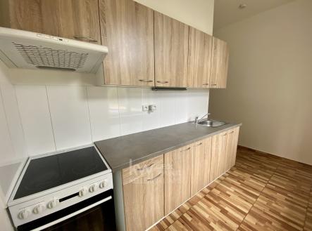 Pronájem bytu, 1+kk, 28 m² obrázek