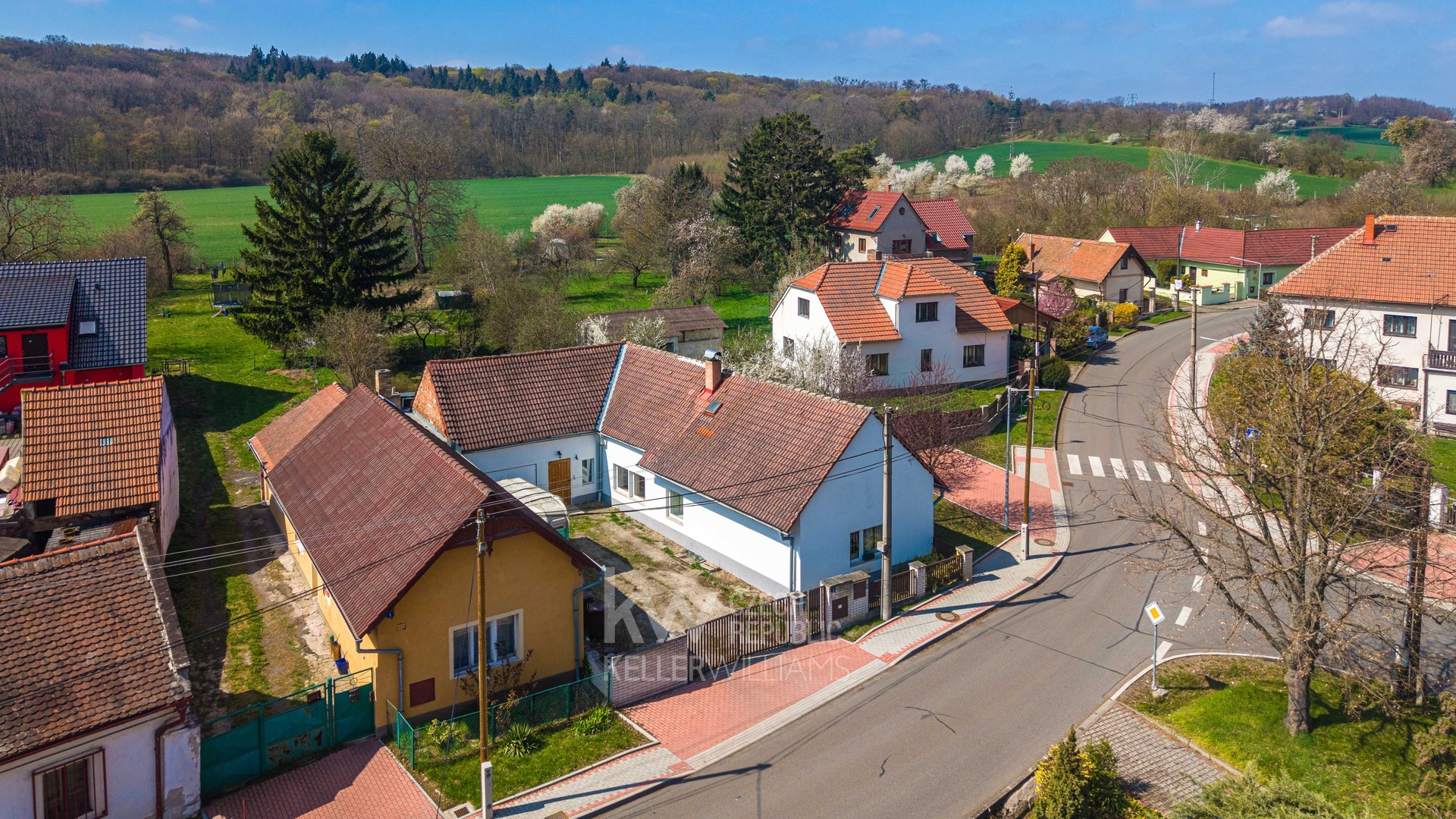 DJI_20260411121116_0445_D-HDR