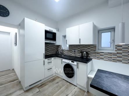 Pronájem bytu, 1+kk, 14 m²