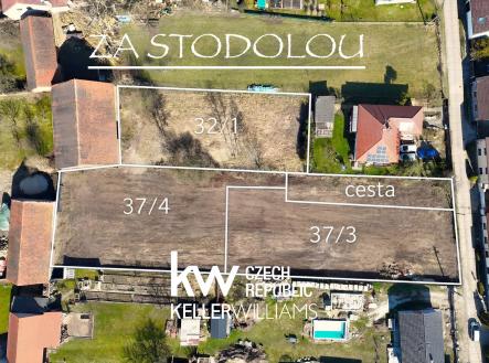 Prodej pozemku pro bydlení, 1 071 m²