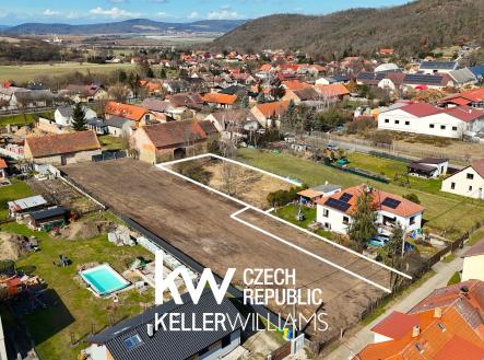 Prodej pozemku pro bydlení, 1 071 m²