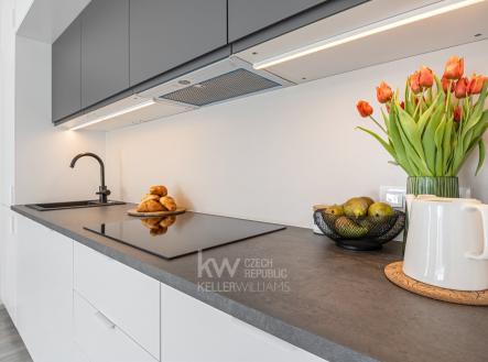 Pronájem bytu, 2+kk, 43 m²