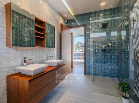 Pronájem domu/vily, 156 m²