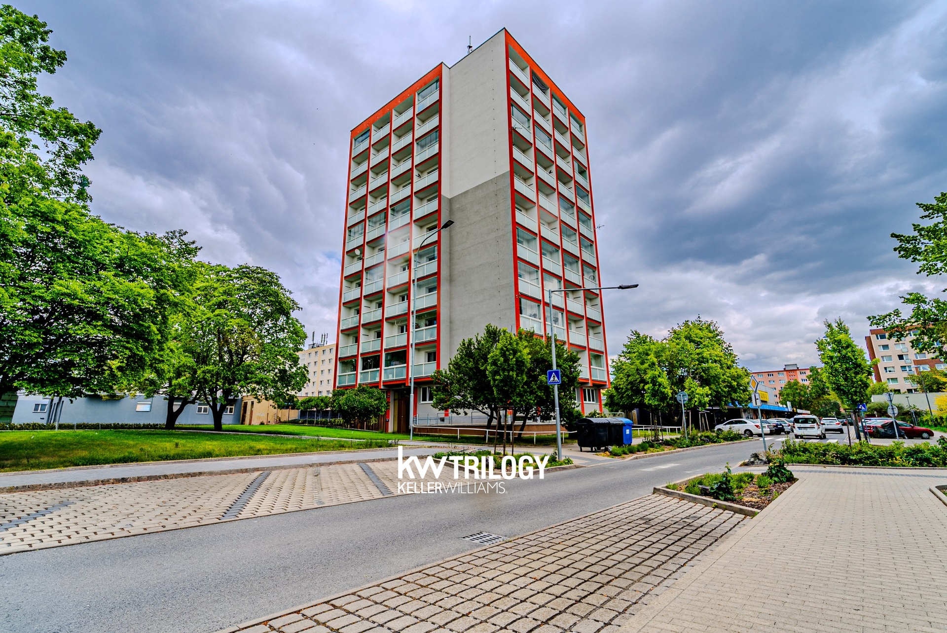 Kladno, Obránců míru  (13)