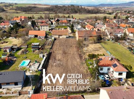 Prodej pozemku pro bydlení, 1 071 m²