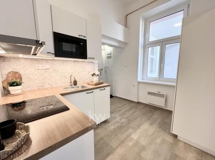 Pronájem bytu, 2+1, 48 m²