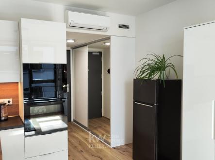 Pronájem bytu, 1+kk, 29 m²
