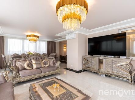 Pronájem bytu, 4+kk, 183 m²
