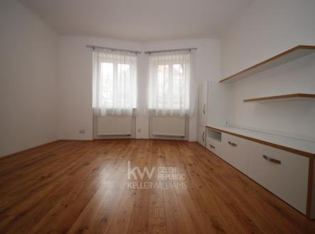 Pronájem bytu, 2+1, 58 m²