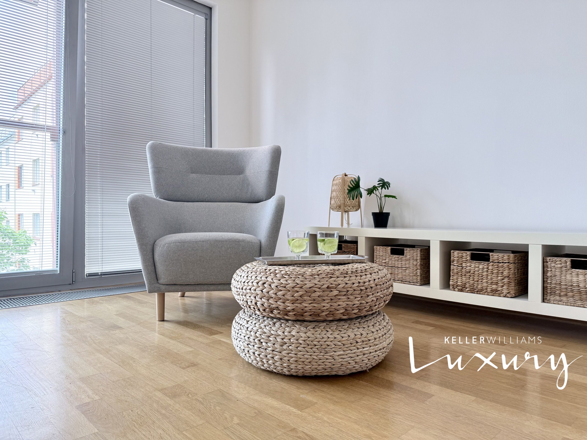 Pronájem bytu 1+kk 40 m², Praha - Vinohrady