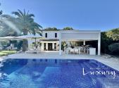 Prodej domu/vily, 348 m²