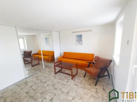 Pronájem bytu, 1+1, 32 m²