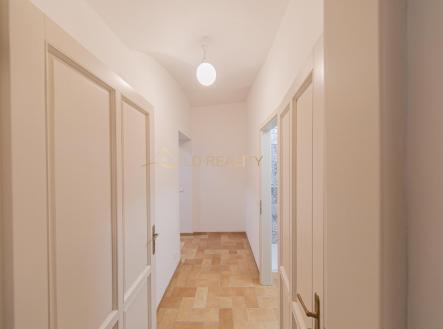 Pronájem bytu, 1+1, 31 m²